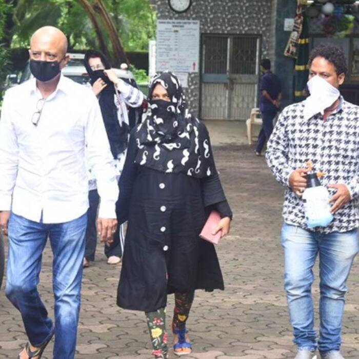 नावेद जाफरी की फैमिली भी आई नजर