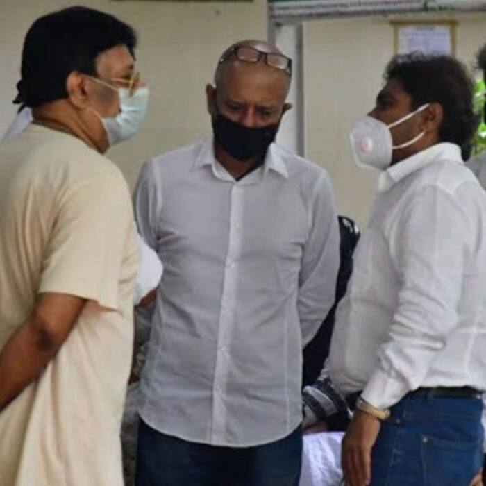 जॉनी लीवर ने दी संवेदना