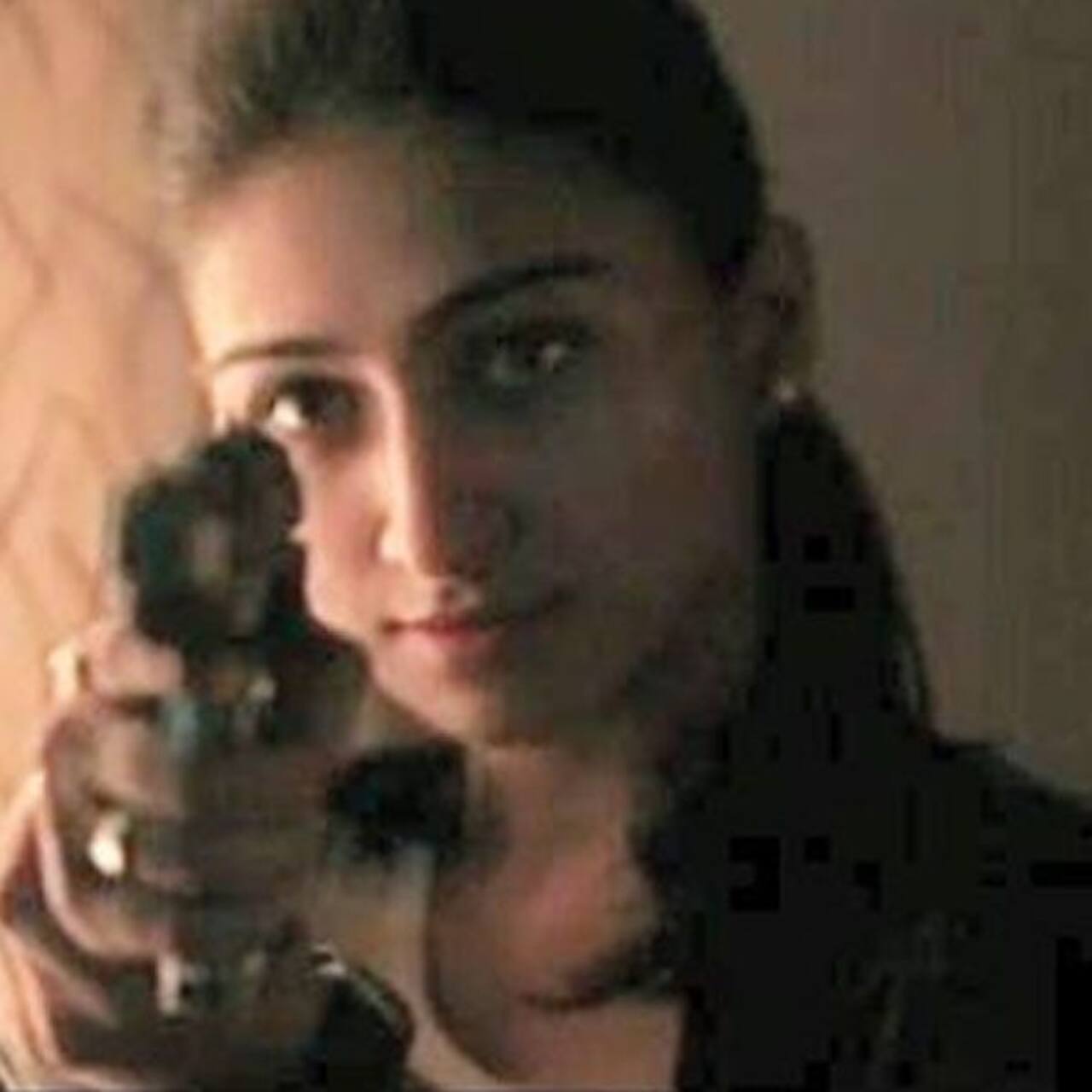 बंदूक चलाने में माहिर हैं मोहिना कुमारी सिंह