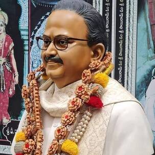 RIP SP Balasubrahmanyam: Did you know that the legendary singer told a sculptor to make his statue in advance?