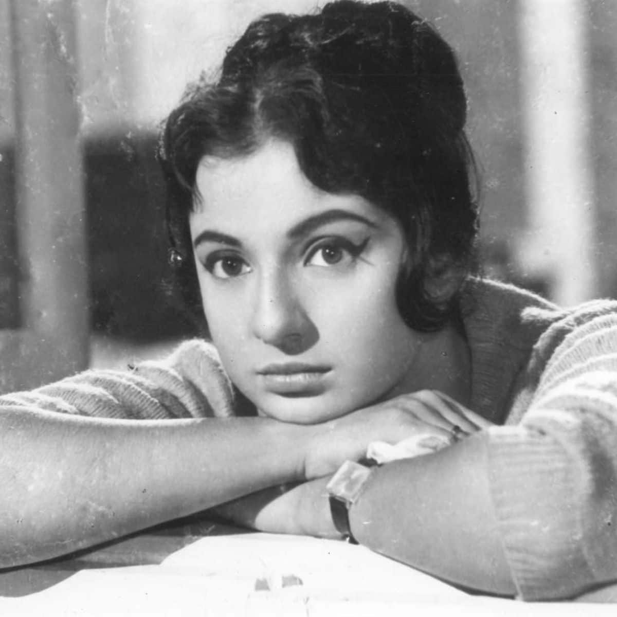Happy birthday, Tanuja: Did you know the actress was once slapped by veteran director Kidar Sharma for giggling too much?