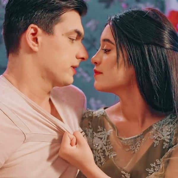 Yeh Rishta Kya Kehlata Hai Kartik And Naira S Adorable Romance Is Just Couplegoals View Pics