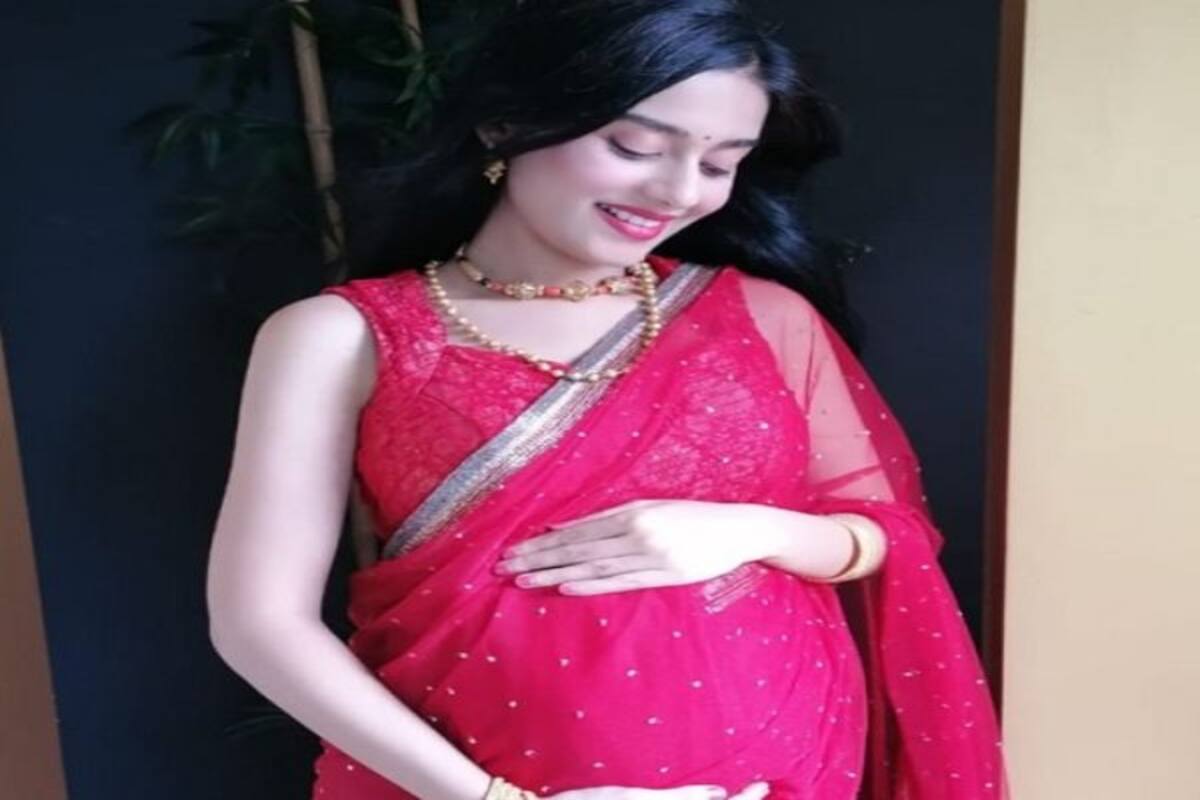 Bollywood News Amrita Rao On New Found Motherhood I Can T Stop Staring At My Baby S Face