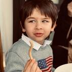 Kareena Kapoor shares picture of son Taimur relishing French fries