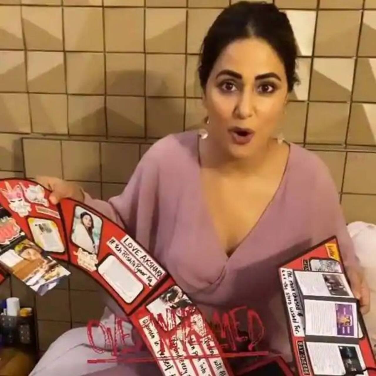 Hina Khan Gets Teary Eyed After She Receives A Heart Shaped Photo Album From Fans At Midnight 
