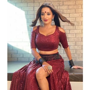 Namak Ishq Ka actress Monalisa looks drop-dead gorgeous in a sequined dress – view pics