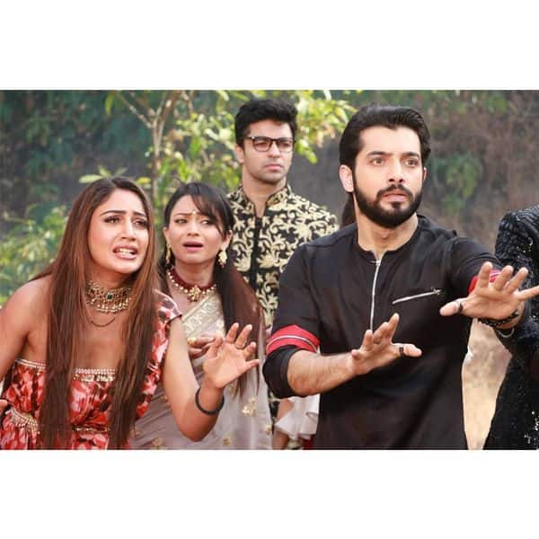 Bani and Veer are helpless
