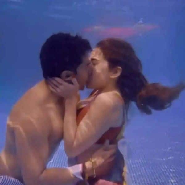 Varun Dhawan and Sara Ali Khan