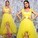 Shehnaaz Gill ने क्रिसमस पर बेबी डॉल बनकर यूं मारा टशन, लुक्स पर मर-मिट गए SidNaaz फैंस