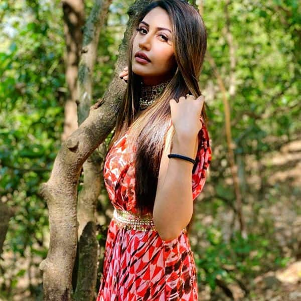 Naagin 5 fame Surbhi Chandna’s stylish looks win the internet