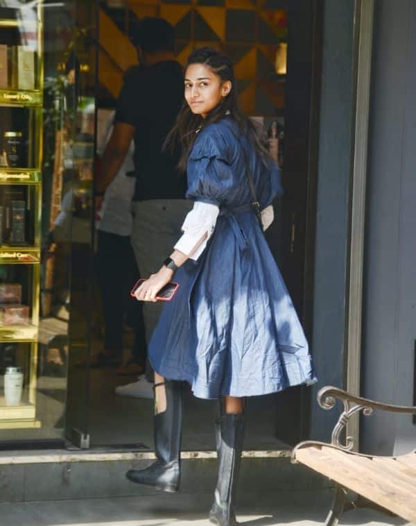 Striking look