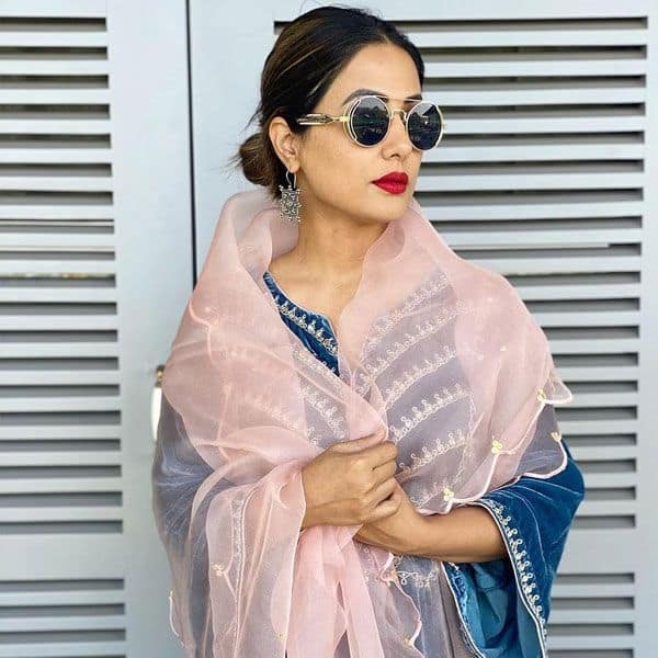 Hina Khan – Kashmiri ki Kali