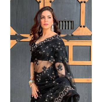 Shraddha Aryas Beautiful Saree Looks