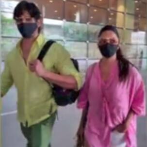 Spotted: Alleged couple Sidharth Malhorta and Kiara Advani seen at the airport