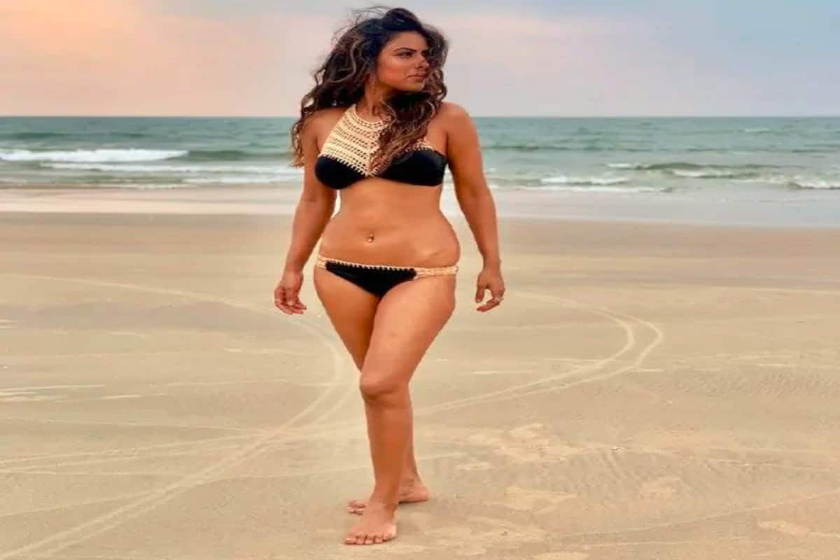 Nia Sharma sizzles in a teeny-weeny bikini Nia Sharma sizzles in a teeny-weeny bikini