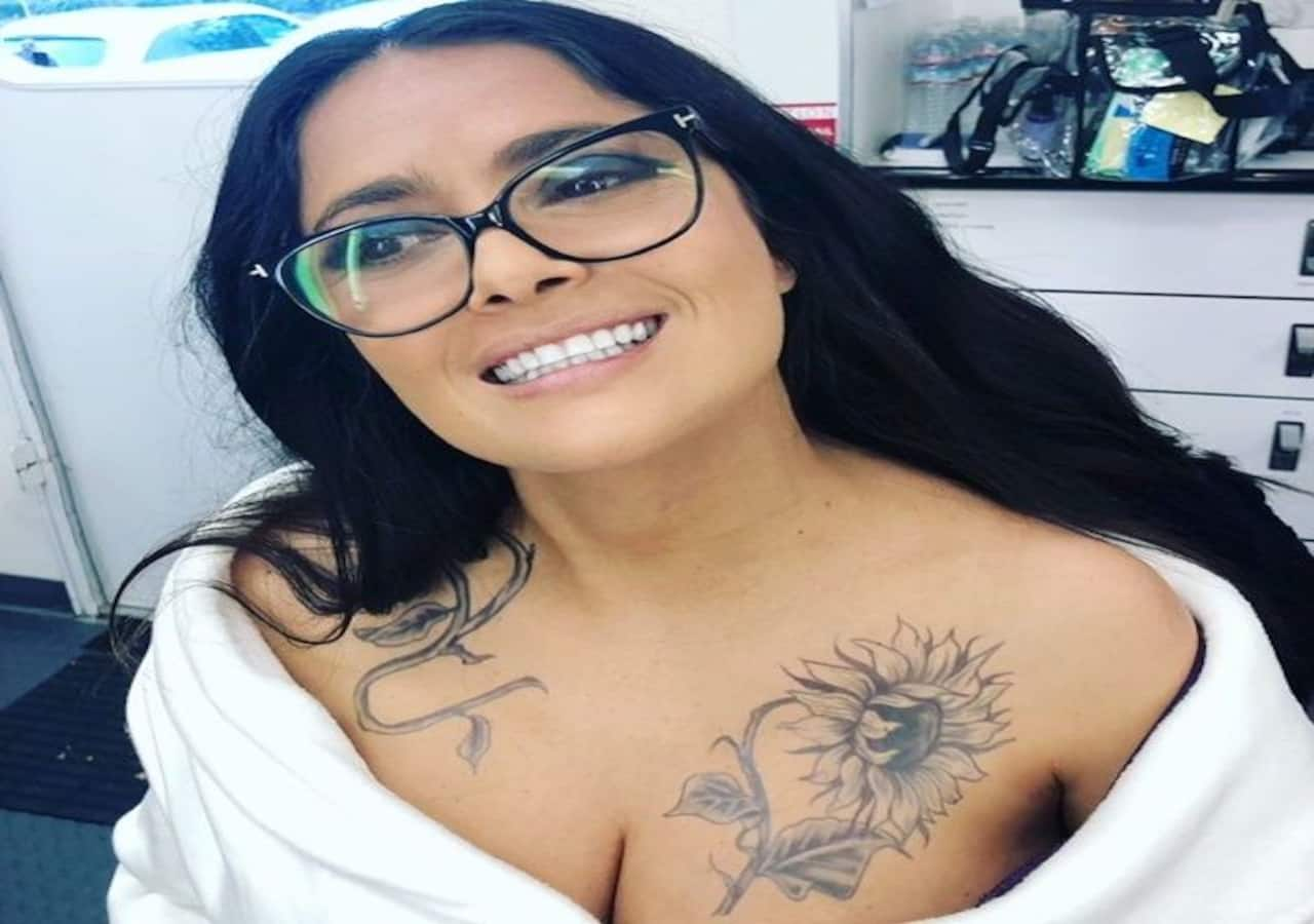 Salma Hayek gets a huge tattoo on her chest; flaunts it like a queen as she  slips her bathrobe — view pic