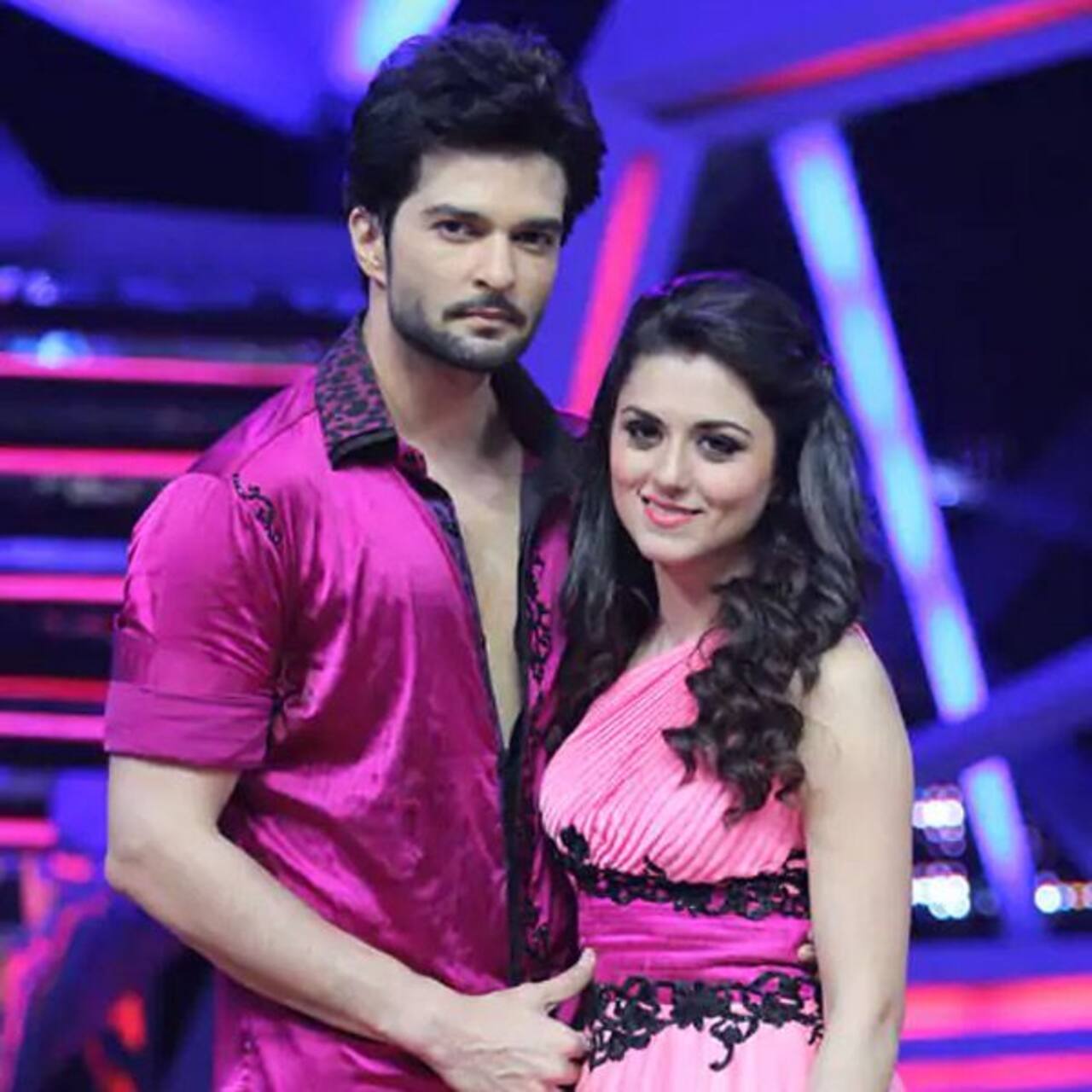 रिद्धि डोगरा और राकेश बापट (Raqesh Bapat-Ridhi Dogra)