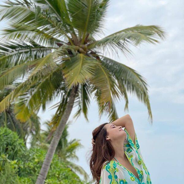 Dia Mirza Dazzles In A Bikini During Her Maldivian Honeymoon — View Pics