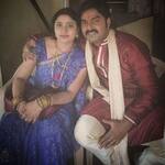 दिवंगत पत्नी Neelam Devi को याद करते हुए नाम हुईं Pawan Singh की आंखें, फोटो शेयर कर कहा 'मैंने जीवन की ये...'