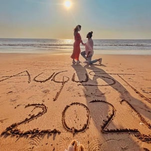 Bigg Boss 9 couple Kishwer Merchant and Suyyash Rai announce pregnancy with the cutest post
