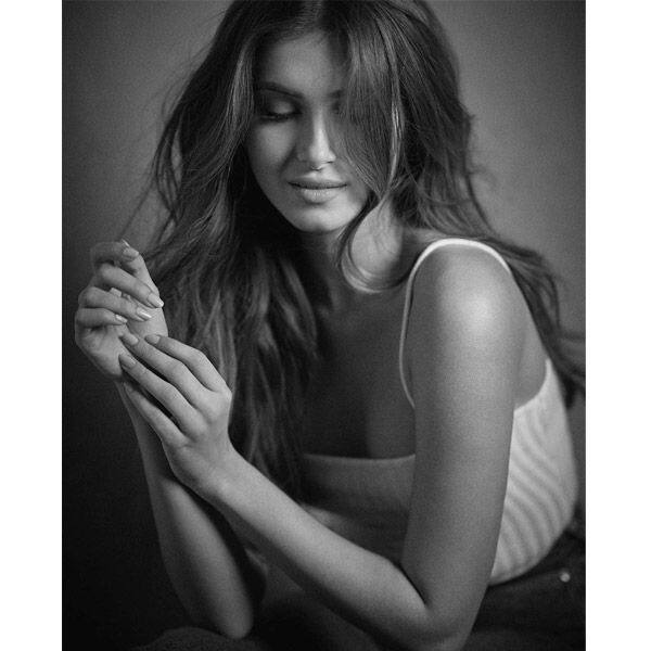 Tadap Actress Tara Sutaria Is Here To Steal Your Hearts With Her Monochrome Photoshoot 