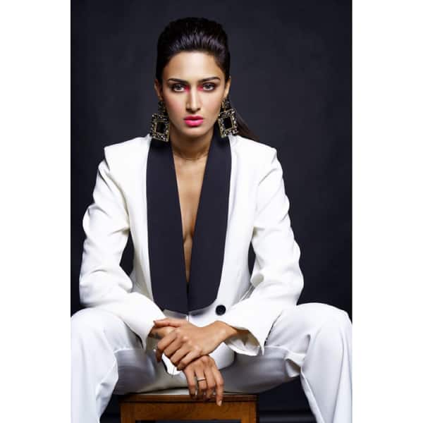 Erica Fernandes – the diva