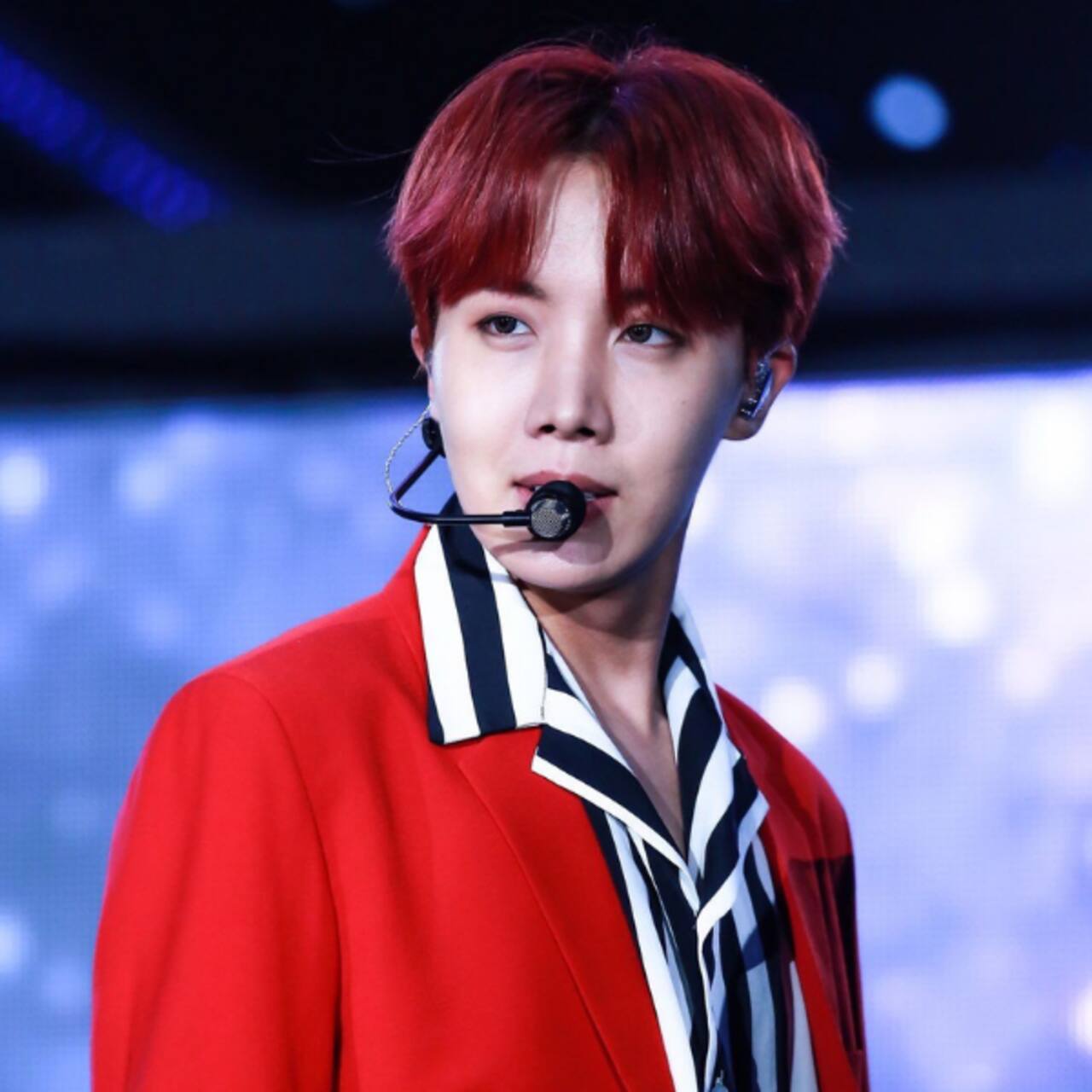 Bts J Hope Flaunts His Fake Red Hair Army Says All Men Do Is Lie View Tweets