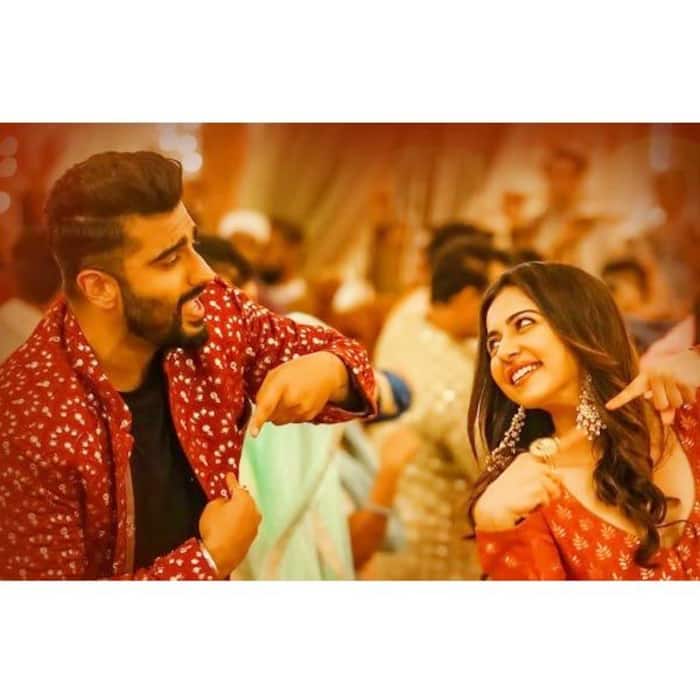 Acting and dance on point