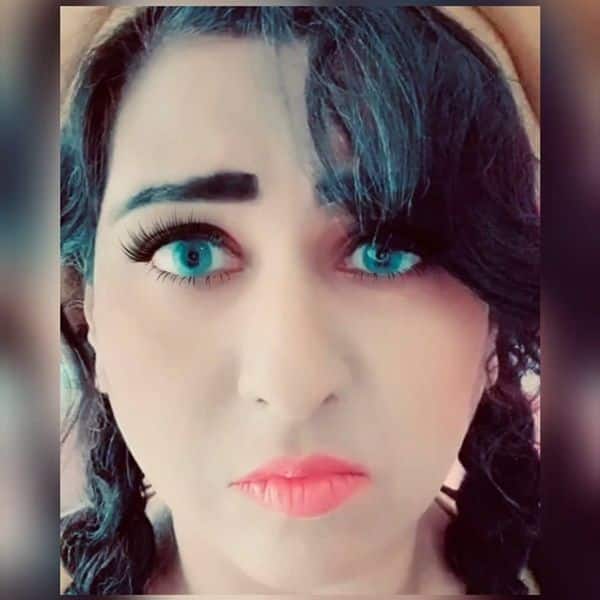 Karisma's carbon-copy