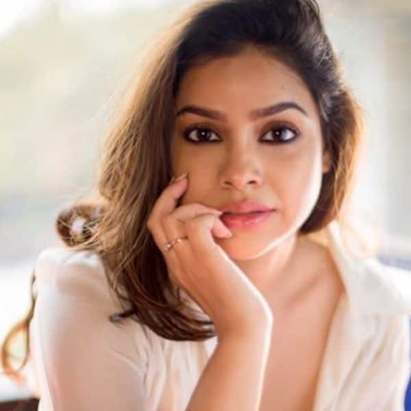 Sumona Chakravarti