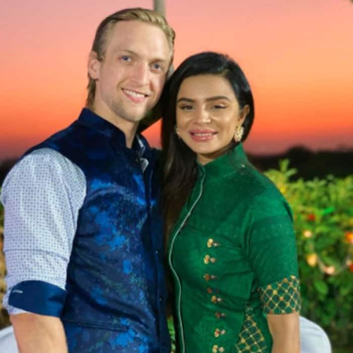 Aashka Goradia and Brent Goble