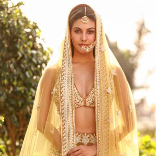 Amyra rocked the bridal look