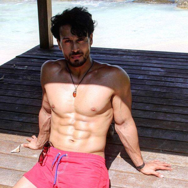 Tiger Shroff S Chiseled Body In Shirtless Pictures Gets The Perfect