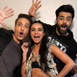 A Table For Two Season 2 Episode 10: Iqbal Khan REACTS to receiving the 'Worst Actor of the Decade' award while Maniesh Paul REVEALS his secret crush to Ira Dubey