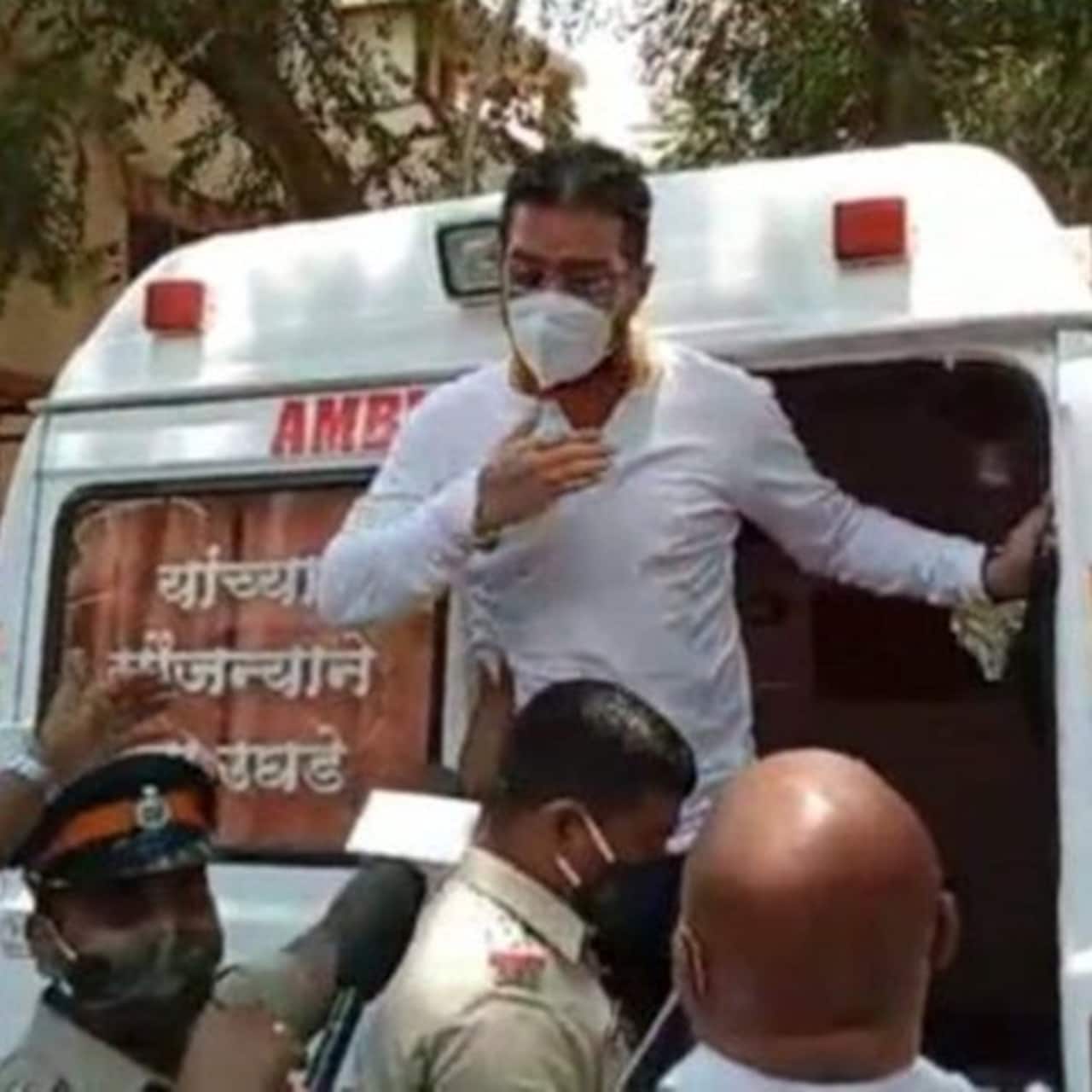 Bigg Boss 13's Vikas Fhatak aka Hindustani Bhau arrested for travelling in  ambulance to stage a protest amid curfew