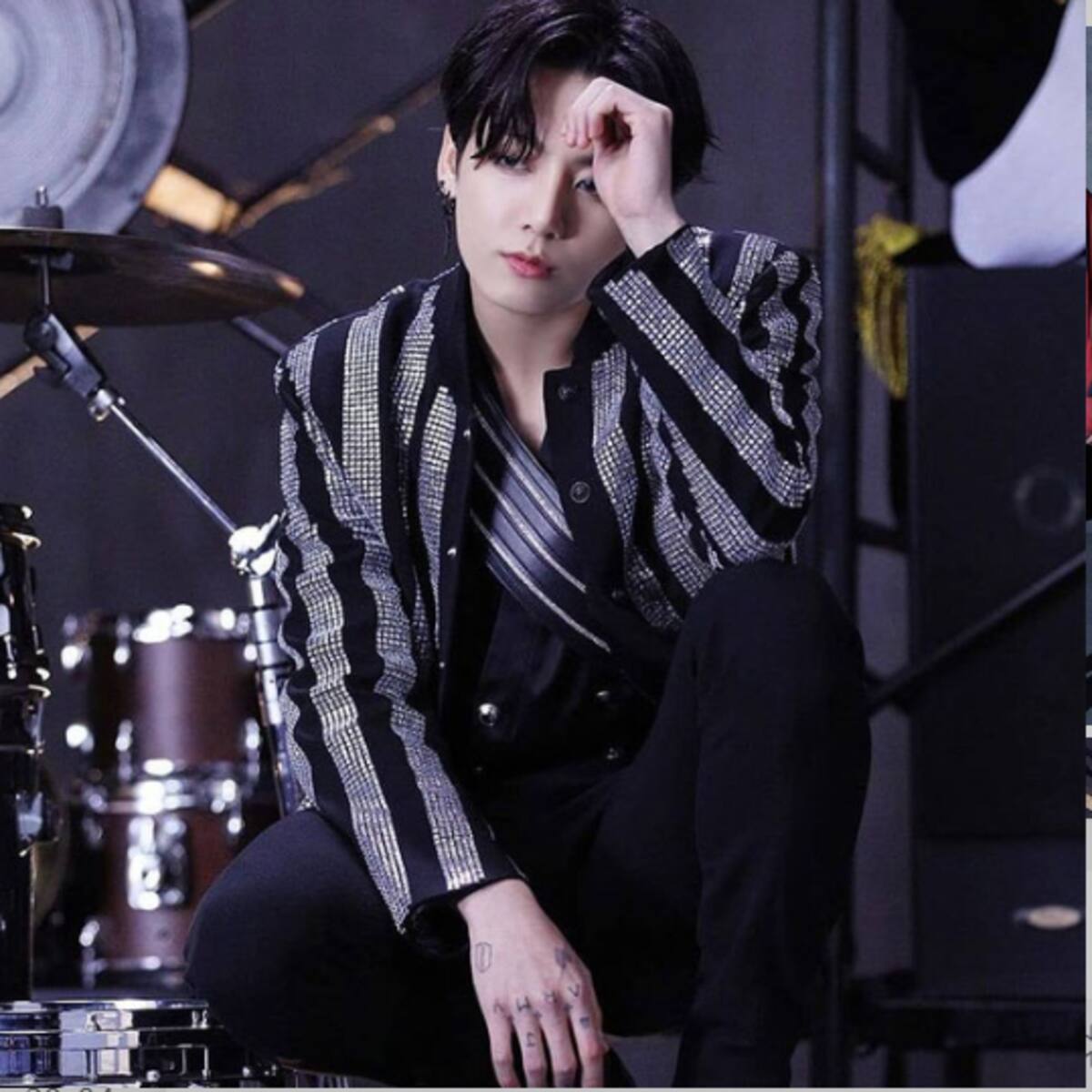 Bts Jeon Jungkook Looks Like A Prince From A Vampire Fantasy In These Campaign Shots View Pics Bts Jeon Jungkook Looks Like A Prince From A Vampire Fantasy In These Campaign Shots View Pics