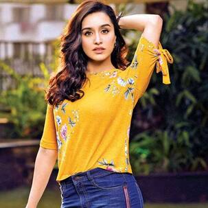 ‘Sabse badi gareeb toh Shraddha Kapoor hai’, Actress gets BRUTALLY trolled for ignoring a poor, old man – Watch