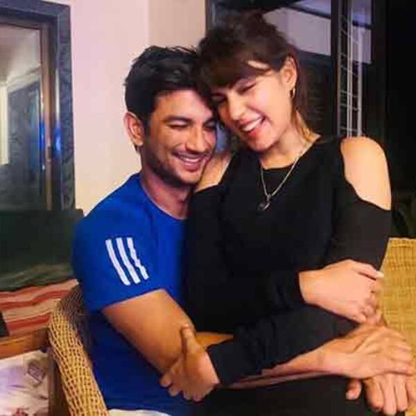 Sushant Singh Rajput and Rhea Chakraborty's candid picture is just so perfect!