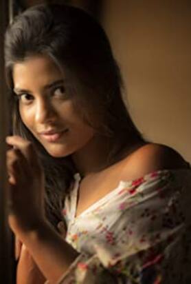 Aishwarya Rajesh Photos | Latest Pictures of Aishwarya Rajesh