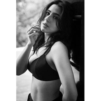 Sara Ali Khan oozes hotness in a bralette and thigh-high slit