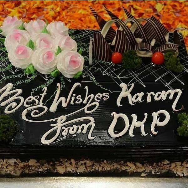 करण कुंद्रा (Karan Kundrra) के लिए मंगवाया गया स्पेशल केक