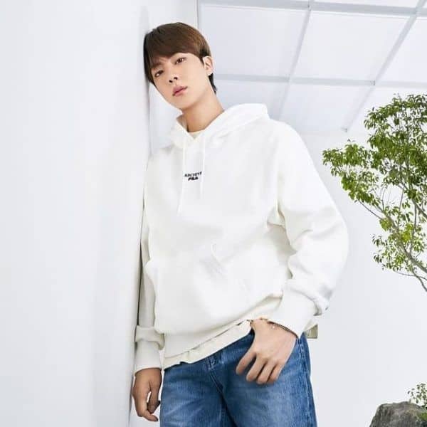 BTS: Throwback to Jin's emotional moment on stage that left Jungkook and the rest teary-eyed