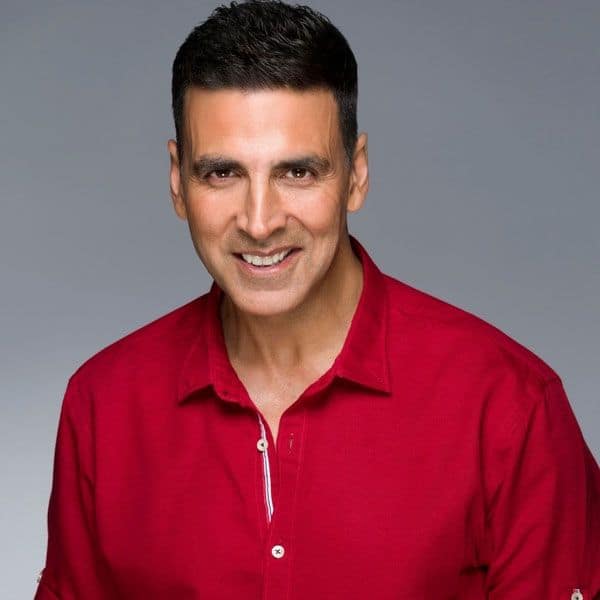 Akshay Kumar pens a heart-wrenching note after the demise of his mother Aruna Bhatia; says, 'I feel an unbearable pain at the very core of my existence'