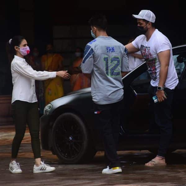 पत्नी युविका संग पहुंचे प्रिंस नरूला (Prince Narula)