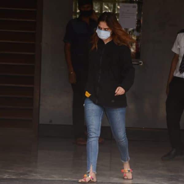 आरती सिंह (Arti Singh) की आंखों से भी निकले आंसू