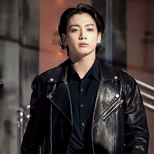 BTS photo Jungkook  BTS Jungkook's most stylish black jackets