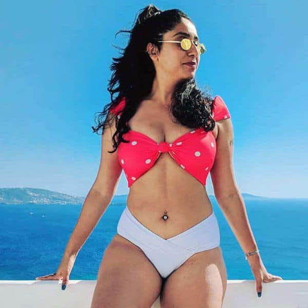After reading all the negative comments a part of me wanted to die',  reveals Bigg Boss OTT's Neha Bhasin in an emotional note