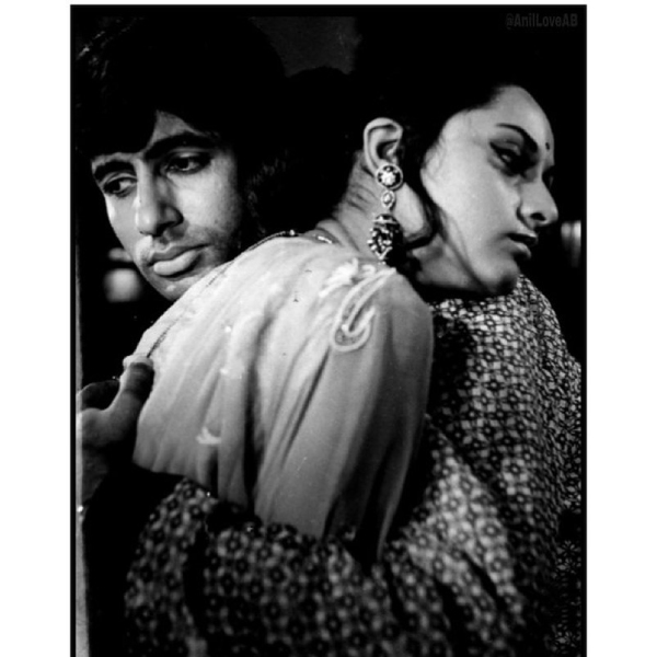 Happy Birthday Amitabh Bachchan: Unseen Pictures Of Big B With Jaya ...