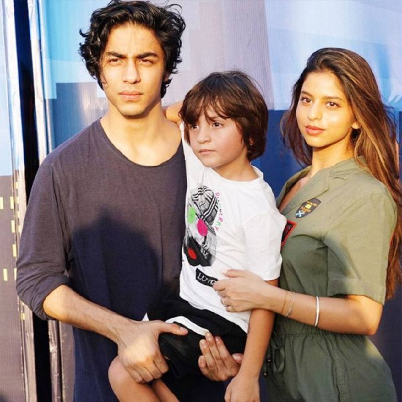 After Aryan Khan gets bail, Suhana Khan shares an 'I Love You' post for ...