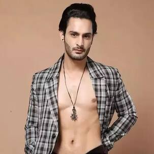 Bigg Boss 15: Fans praise Umar Riaz for his 'mein sher hu' conversation with Tejasswi Prakash; call him the 'Unpredictable Lion'